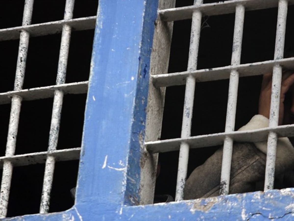 Un preso solicitado en extradición se fugó de la Estación de Policía de Los Mártires