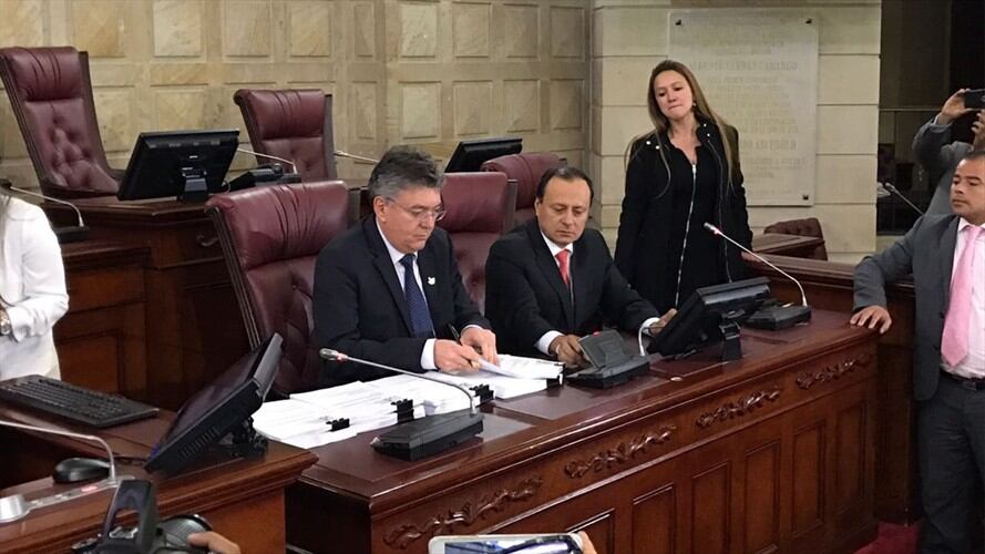 Gobierno radicó la reforma tributaria en el Congreso de la República. Foto: Ana Karina Ramírez / W Radio