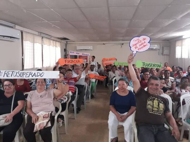 566 docentes de Cartagena han sido capacitados como agentes de salud mental