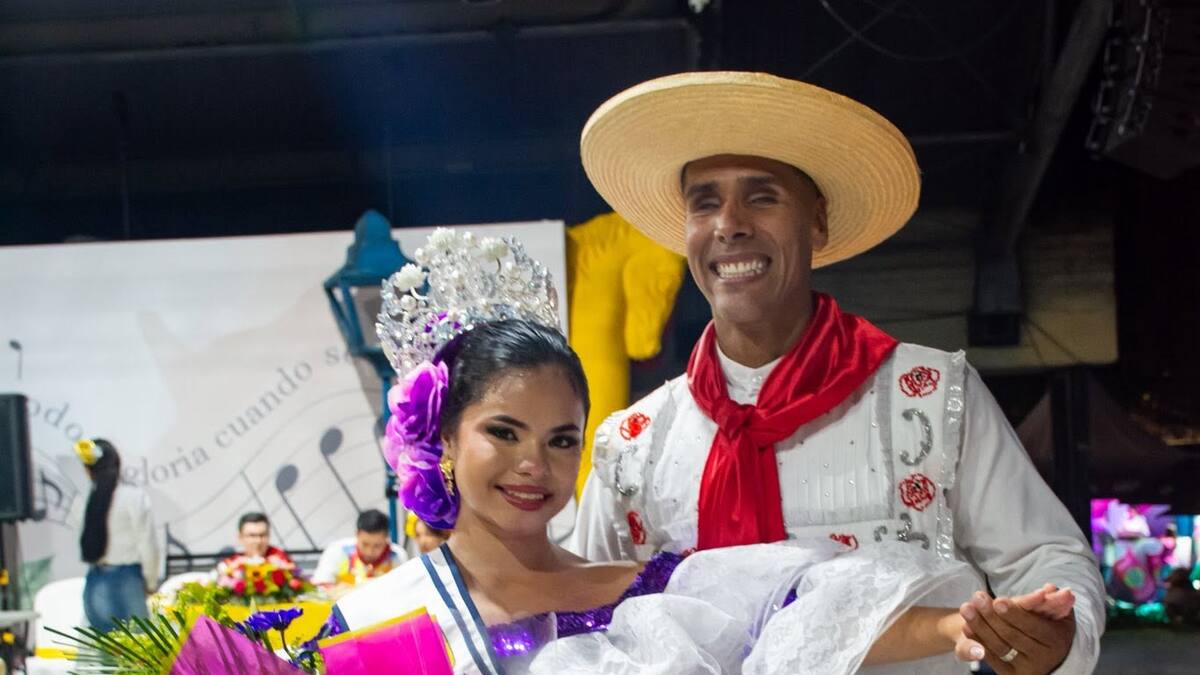 La Reina Popular del Bambuco 2026 y su parejo destacan el esfuerzo detrás de la corona