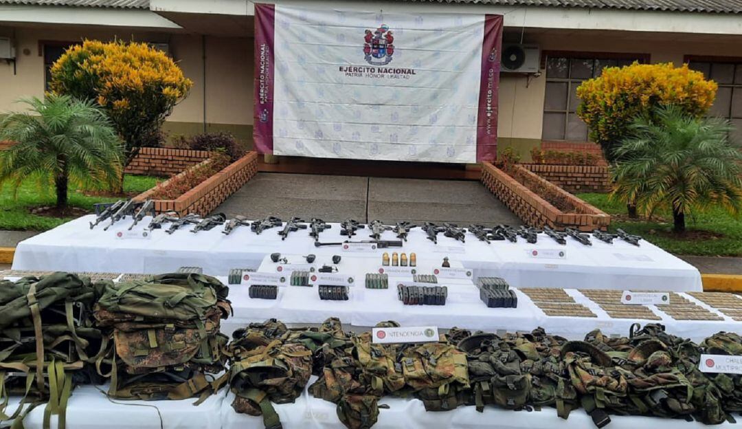 Cerca de 500 kilogramos de explosivos y 22 fusiles fueron incautados a los grupos armados que operan en esta zona del país.