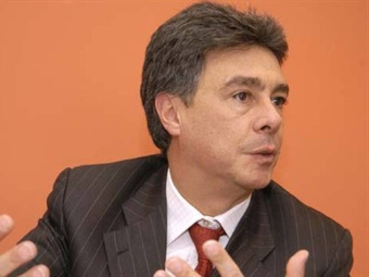 Renuncia el Director de Estupefacientes, Carlos Albornoz