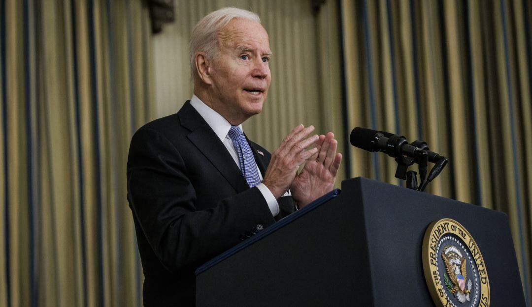 Presidente Joe Biden se prepara para defender orden de vacuna a empresas tras apelación de tribunales
