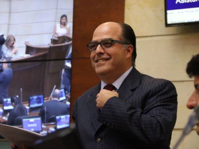 Gobierno de Colombia otorgará refugio a Julio Borges