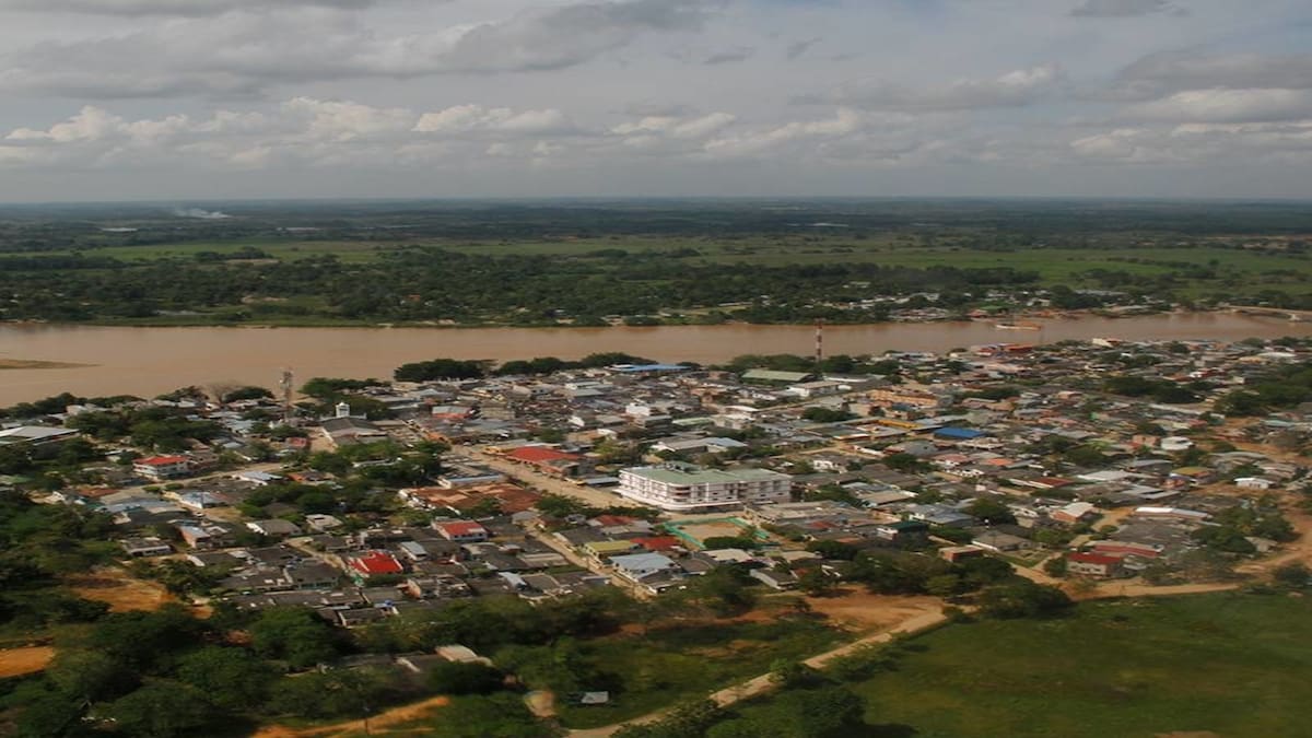 Investigan incursión armada en El Bagre, Antioquia: un muerto y una familia desplazada