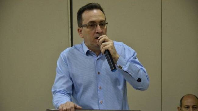 Juan Bitar, director del Instituto Departamental de Salud