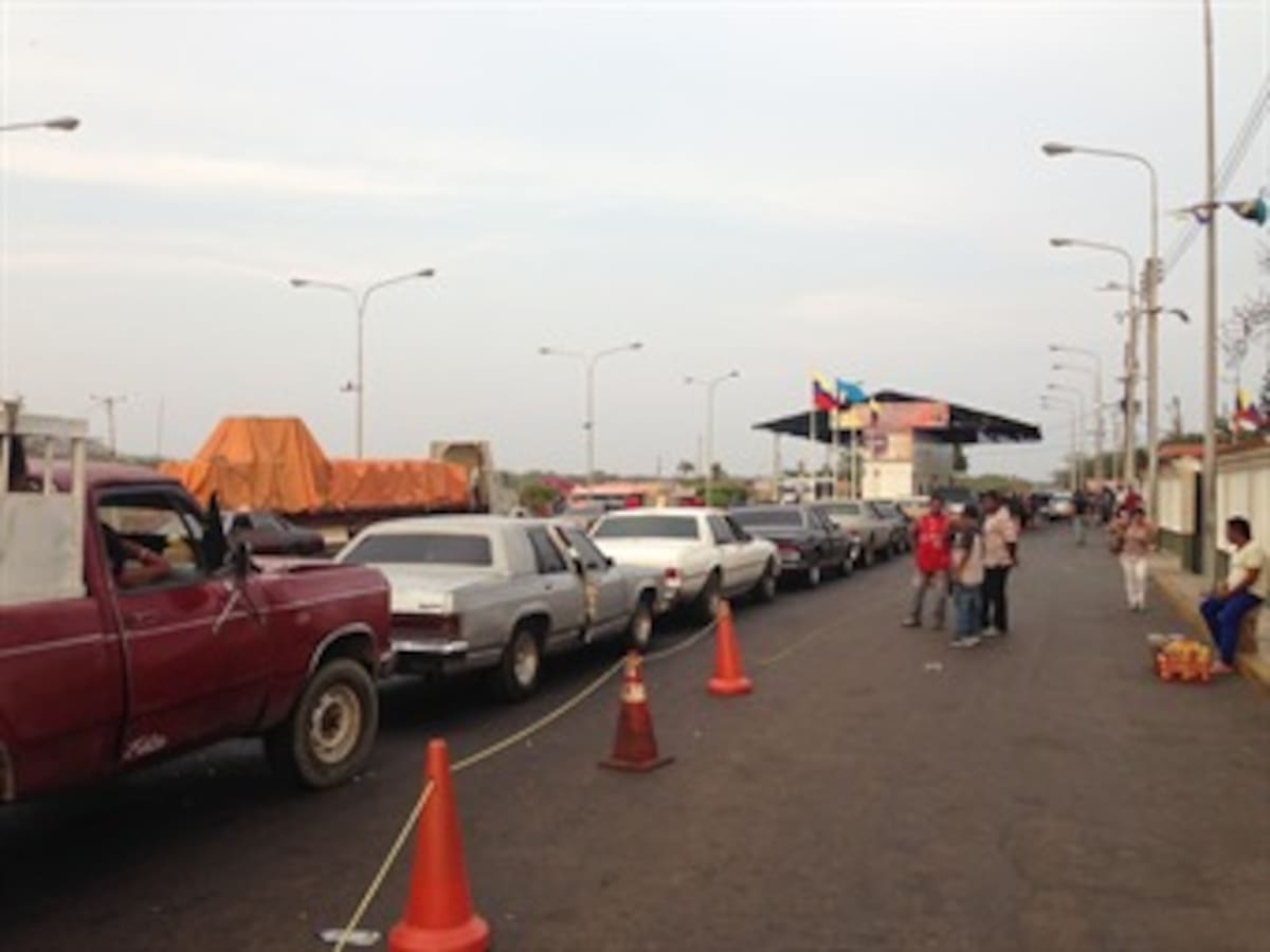Caravana Todos somos Venezuela está detenida en la frontera