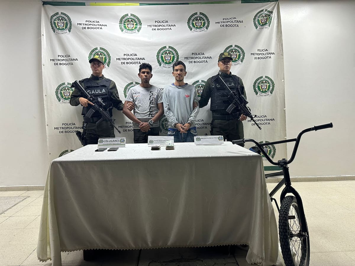 Autoridades capturan en flagrancia a delincuentes: pedían 25 millones de pesos