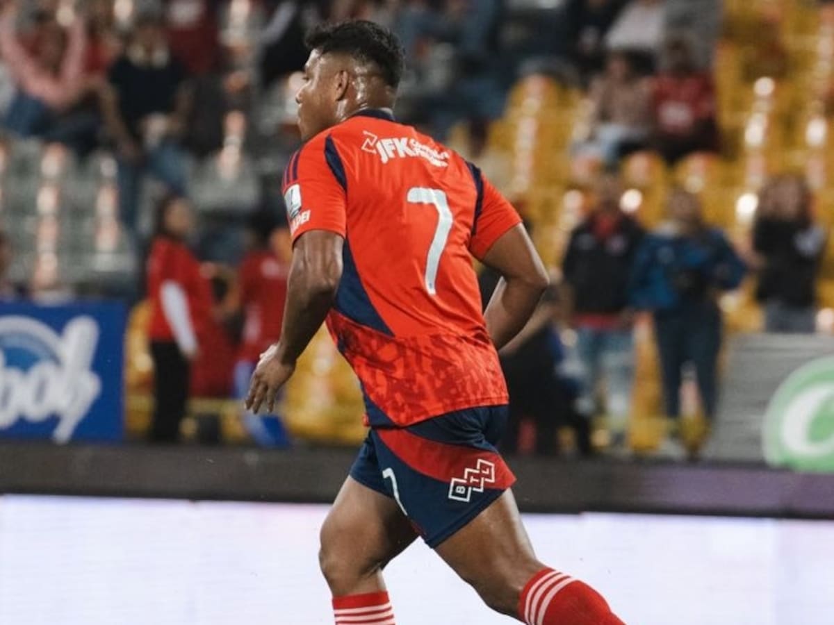Medellín rescató un punto ante Pereira en el Atanasio: empate 1-1 con expulsión y debut de Fabra
