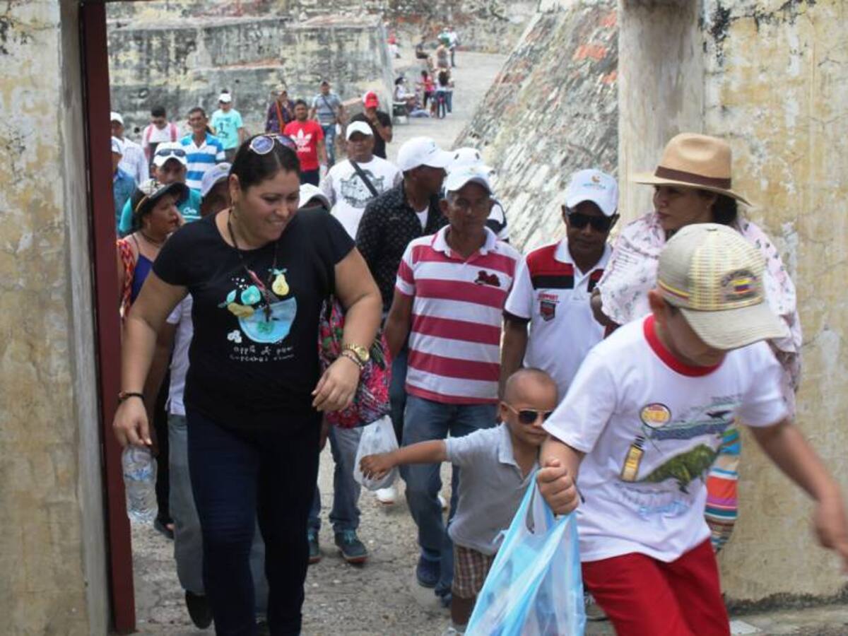 El patrimonio cultural se vivió en las Fortificaciones durante el Día de Entrada Gratis