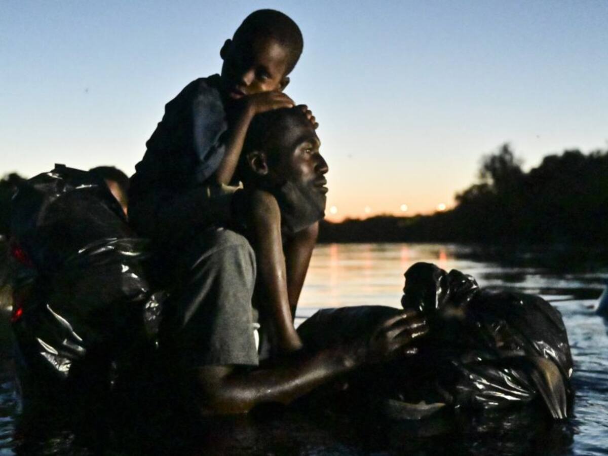 Investigan la muerte de 10 migrantes que trataban de cruzar el Darién