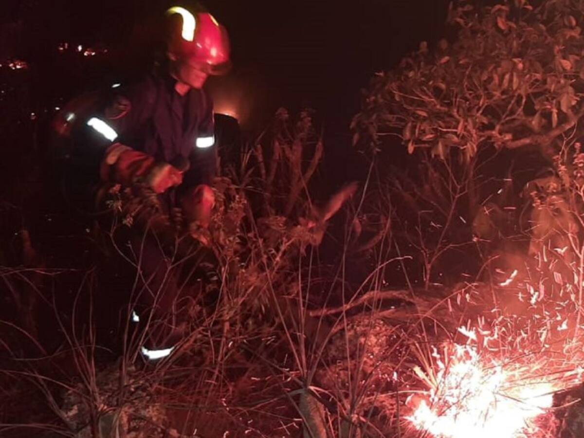 Alerta por incendio forestal de gran magnitud en límites del Caquetá y Meta