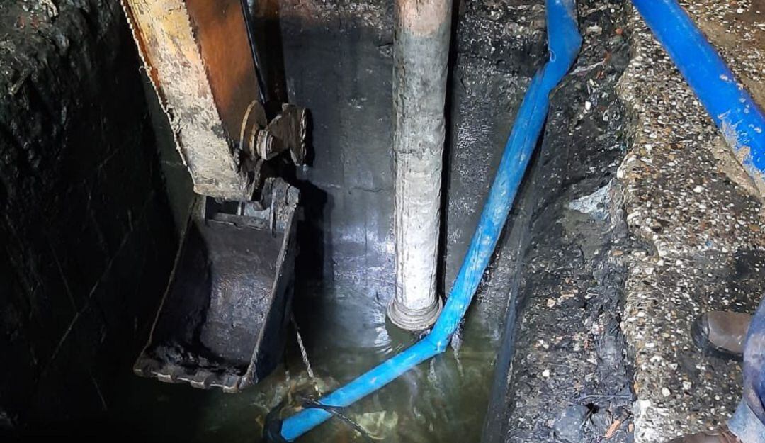 Trabajos en sector afectado.