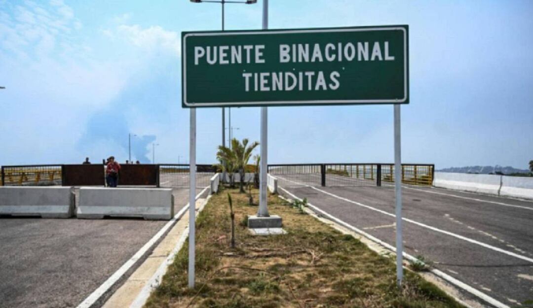 Puente Tienditas