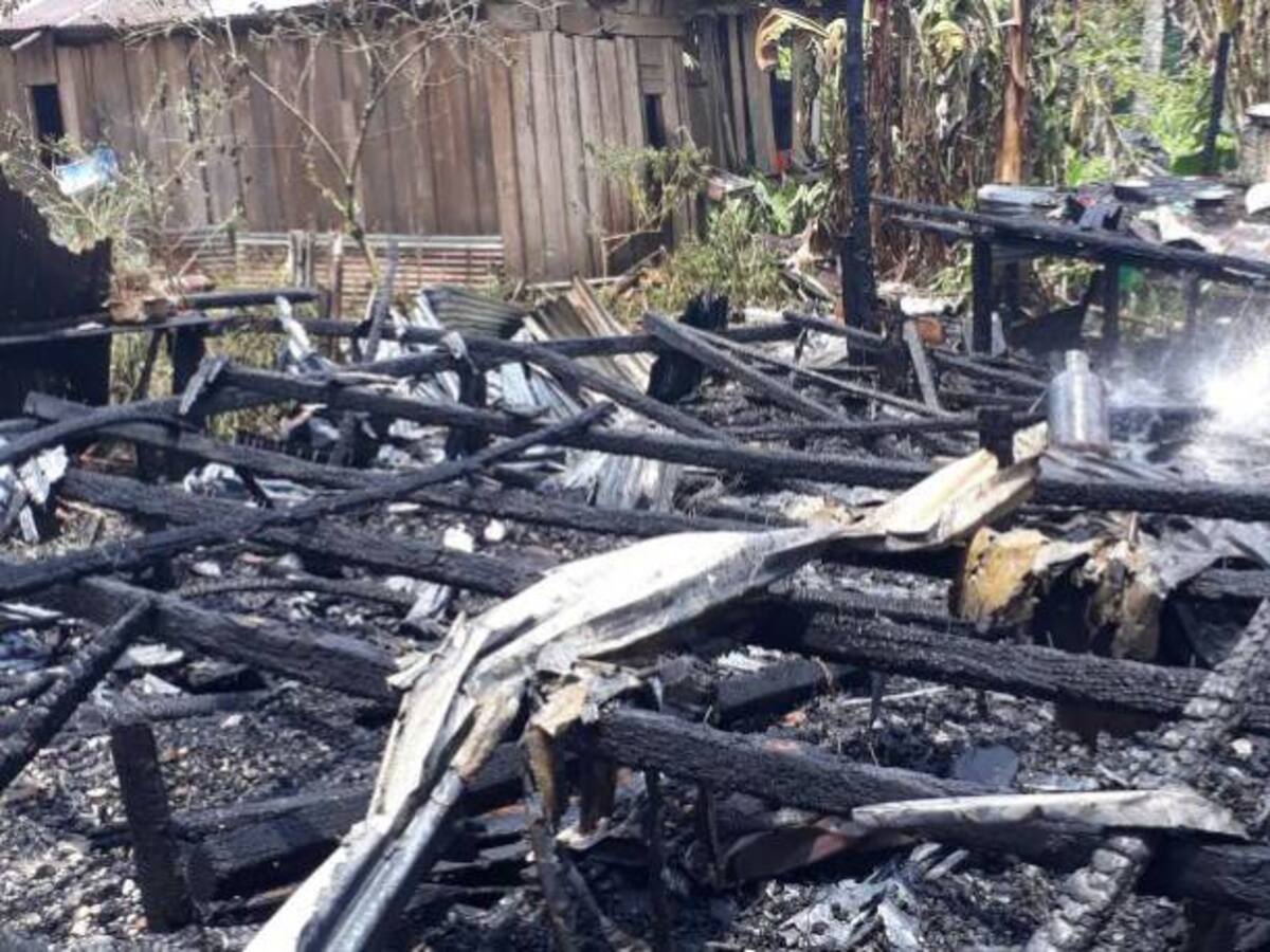 Incendio acabó con las casas de más de 15 familias en Guapi-Cauca
