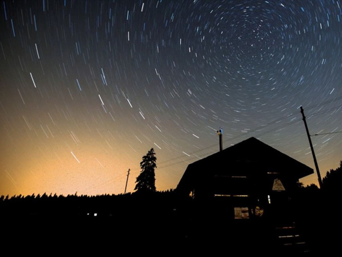 ¿Por qué la lluvia de estrellas más esperada del año no se podrá ver en grandes ciudades?