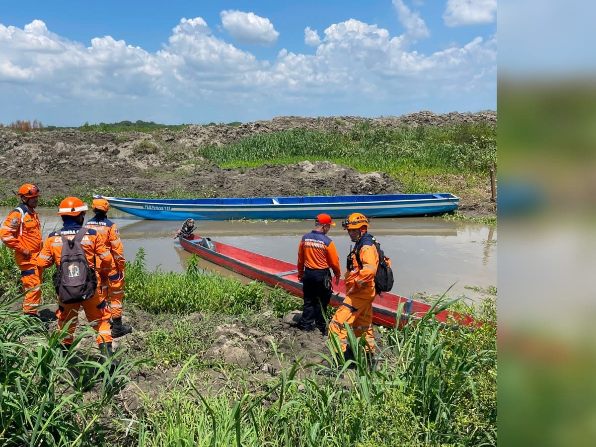 Una persona murió tras el volcamiento de una draga en el río Magdalena