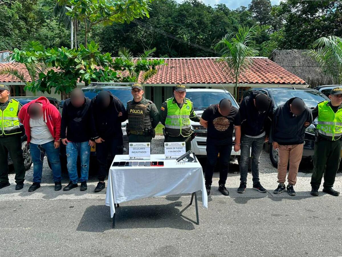 Autoridades recuperan vehículos que habían sido robados de un parqueadero de Medellín