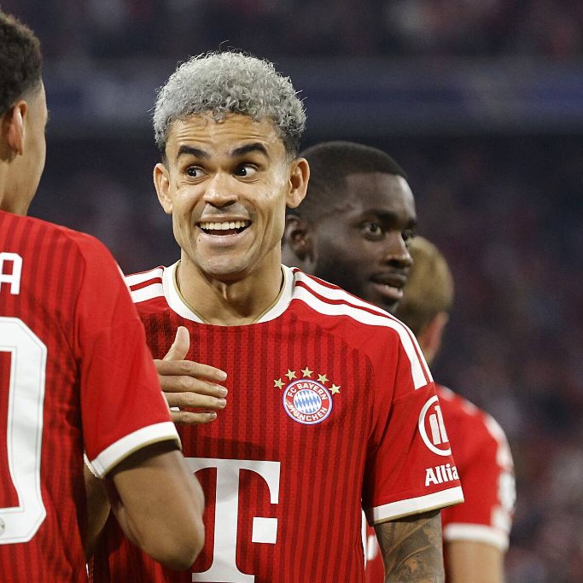 UEFA da a conocer las sedes para las próximas finales de la Champions League: guiño a Luis Díaz