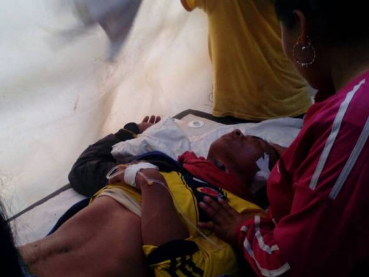 Dos indígenas heridos en bloqueo a la vía a Buenaventura