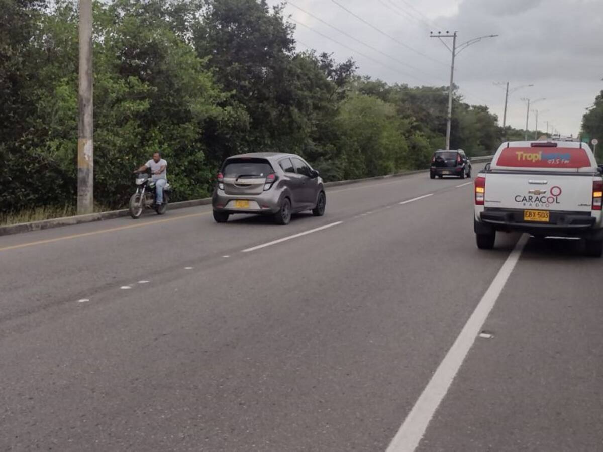 Motos en contravía y sin control circulan diariamente por La Boquilla