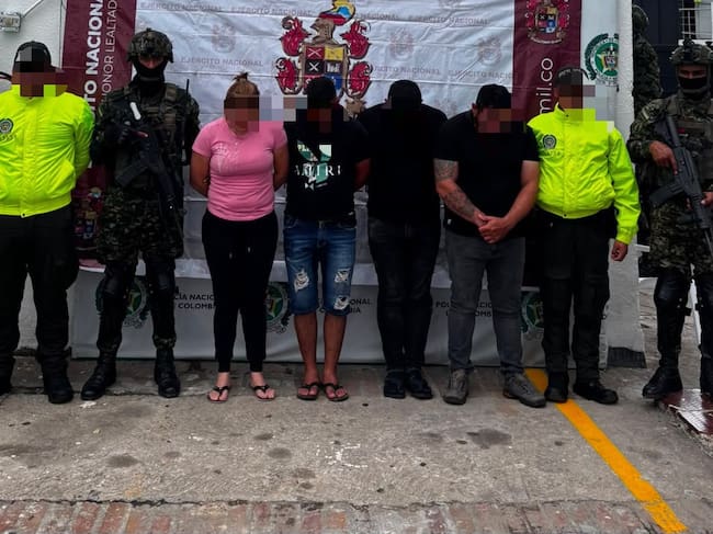 Capturan a cuatro presuntos integrantes del ELN señalados de hurto de hidrocarburos en Norte de Santander. / Foto: Ejército Nacional.