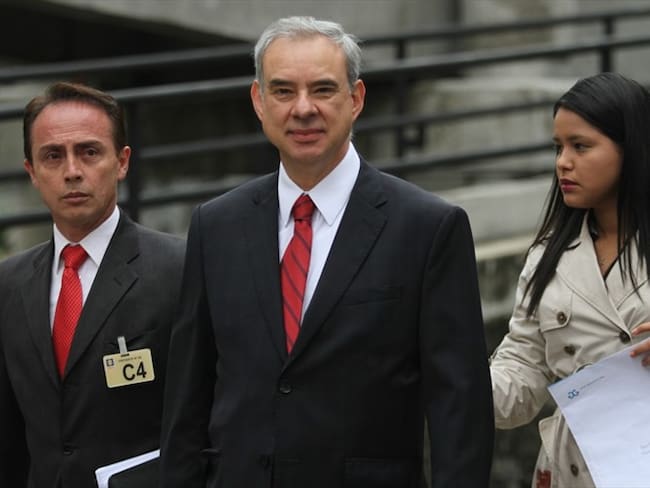 Ex magistrado Rodrigo Escobar Gil denunciará a ex fiscales Montealegre y Perdomo