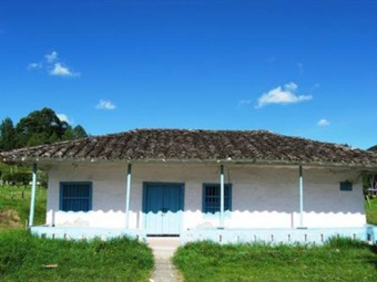 Contraloría advierte detrimento de $1.132 millones en vivienda rural en el Cauca
