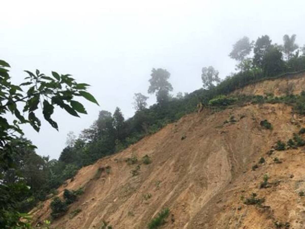 Esta es la montaña que tiene en alerta a las autoridades en Huila