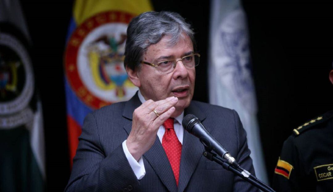 Carlos Holmes Trujillo, Ministro de Defensa