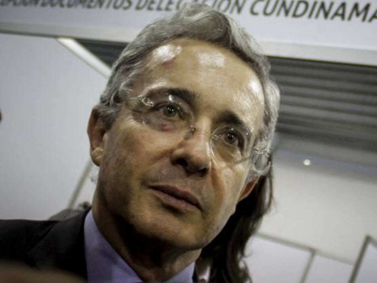 Uribe asegura que el acuerdo sobre justicia con Farc no garantiza la no repetición