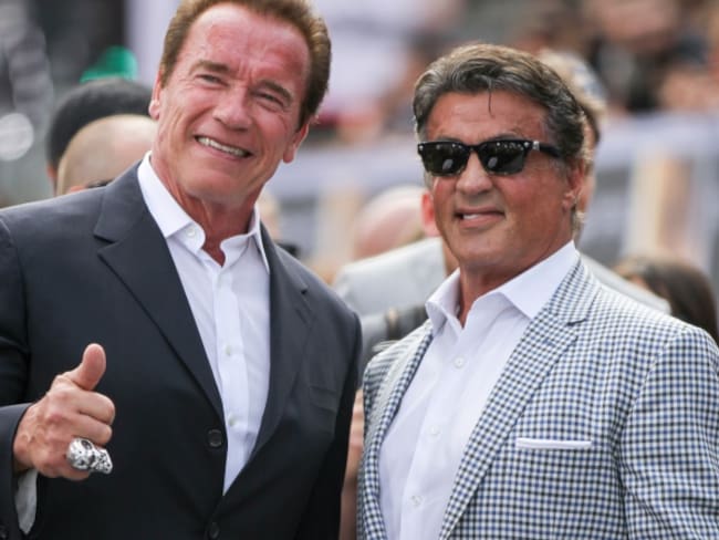 Arnold Schwarzenegger y su foto de archivo para celebrar los 70 de Sylvester Stallone