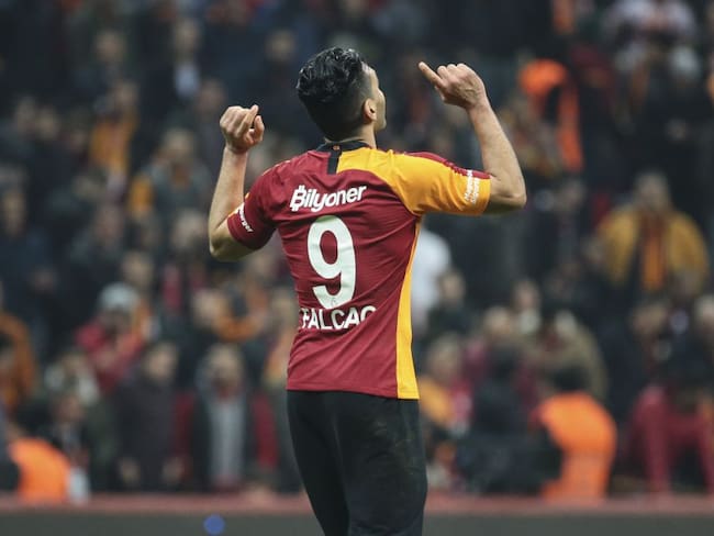 Gol de Falcao en el empate del Galatasaray contra Sivasspor