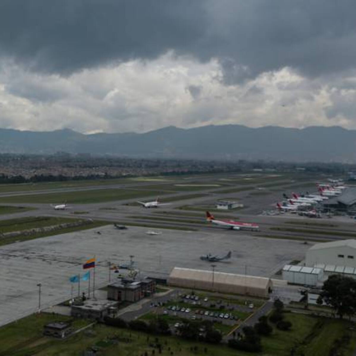 La aeronáutica civil por ahora no permitirá vuelos en los aeropuertos de Tunja y Sogamoso