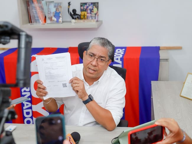 Rafael Noya denuncia presunto uso de recursos de la Gobernación del Magdalena en campaña política