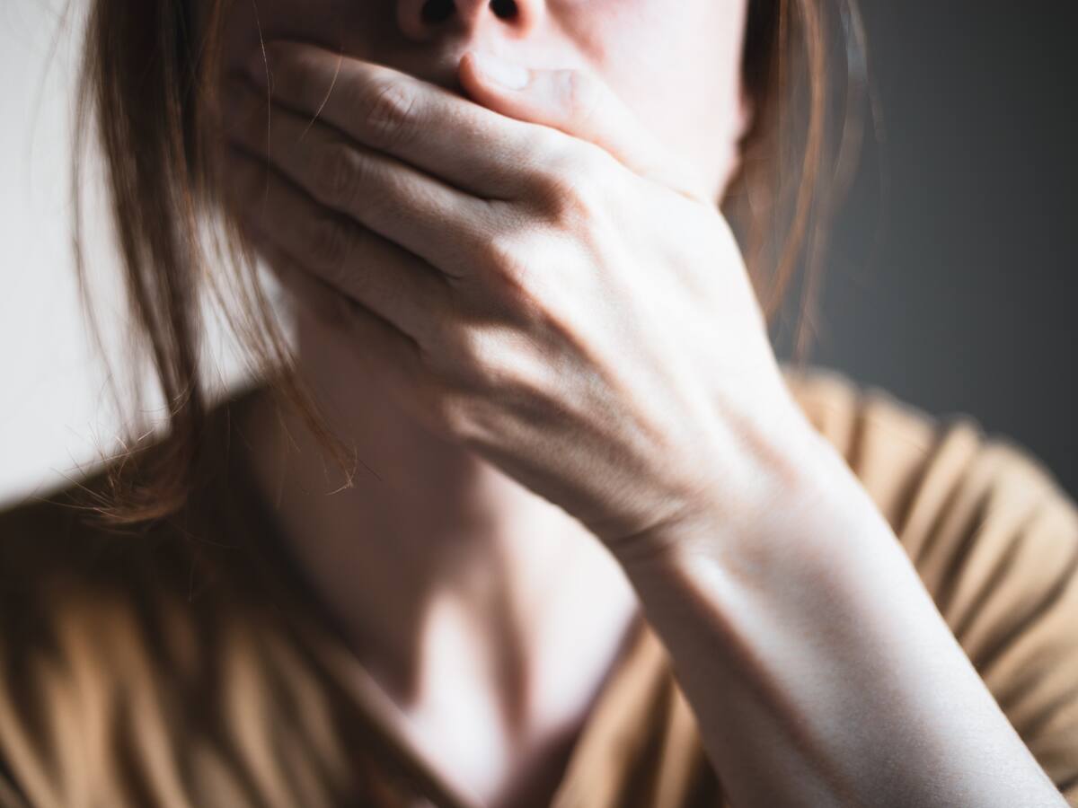 Más de 51 acusados, por violación a mujer que esposo drogaba