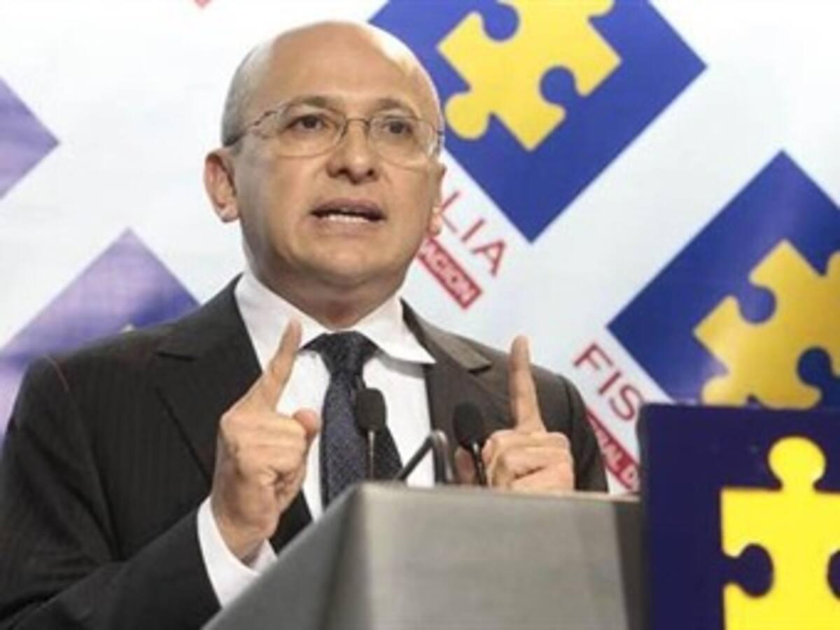 Fiscal se reúne con Conservadores para discutir la Reforma a la Justicia