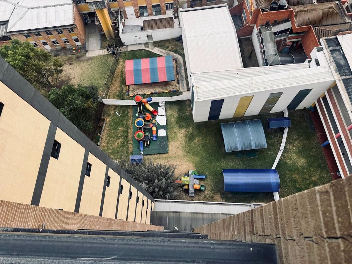 Restringen zona cercana a Murano Plaza por riesgo en fachada