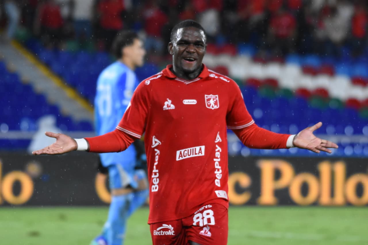 Tilman Palacios celebrando su gol / Colprensa