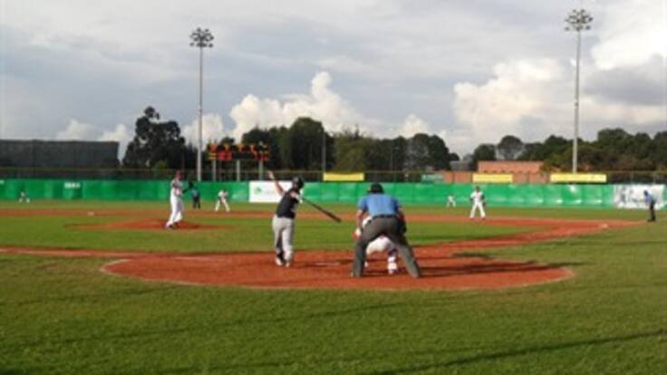 Cancelado el torneo regular del béisbol colombiano