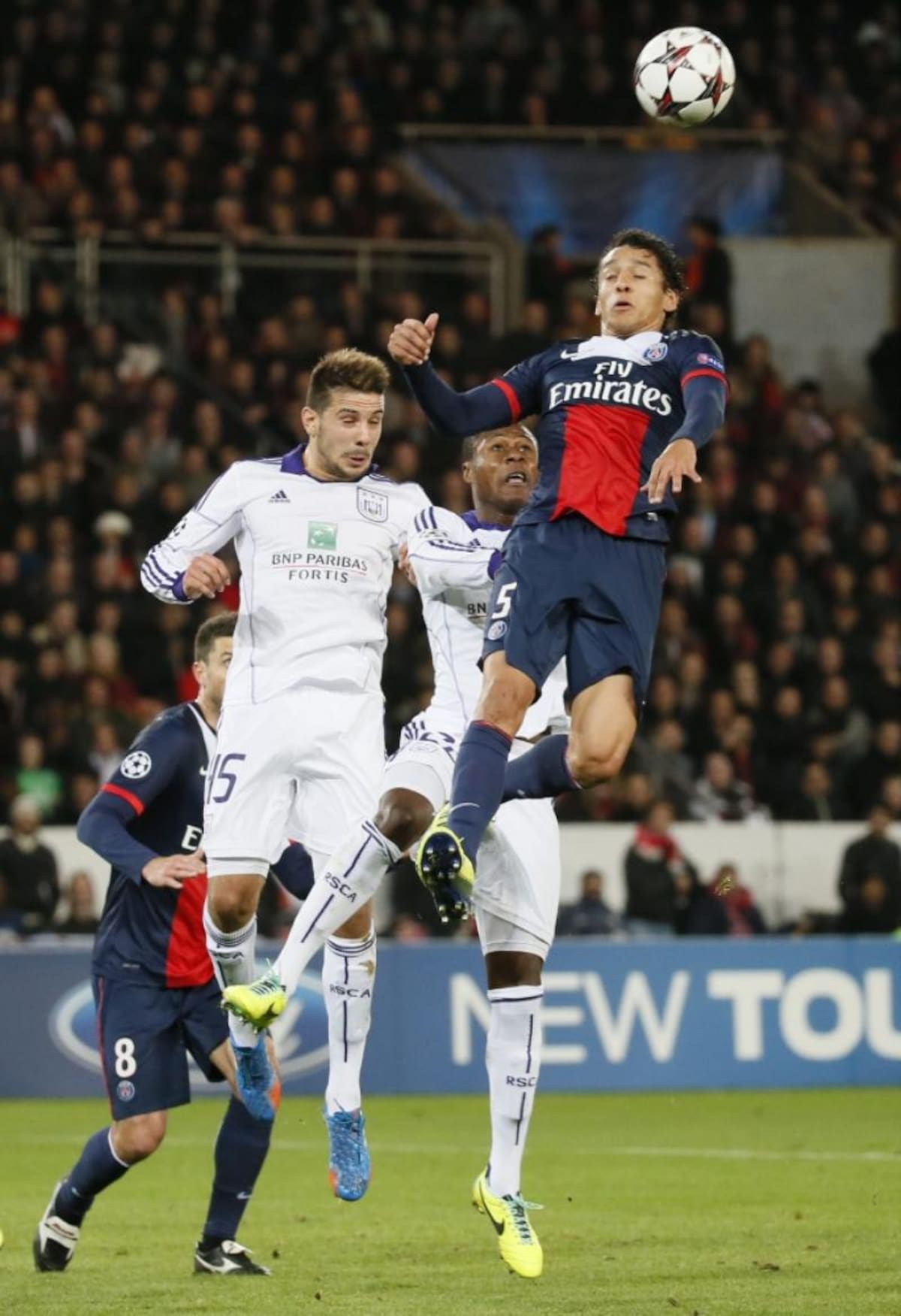 Estos fueron algunos resultados: Real Madrid empató 2-2 con Juventus, Man. City goleó 5-2 al CSKA de Moscú, B.Múnich venció 1-0 a Viktoria Plzen, Man. United igualaó a cero con Real Sociedad, PSG también empató 1-1 con Anderlecht.