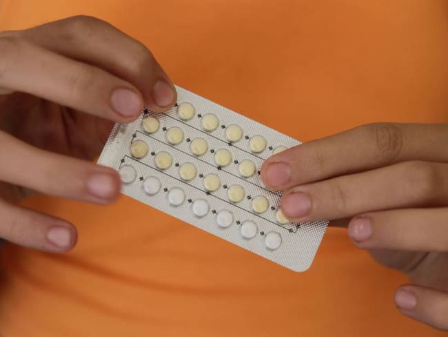 Mujeres podrían sufrir cambios menstruales por escasez de anticonceptivos. Foto: Getty Images. 