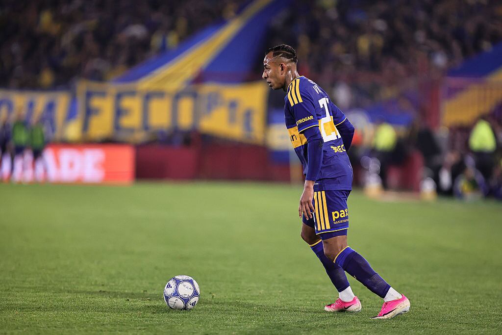 Sebastián Villa figura en la victoria de Boca Juniors en Sudamericana (Photo by Manuel Cortina/SOPA Images/LightRocket via Getty Images)