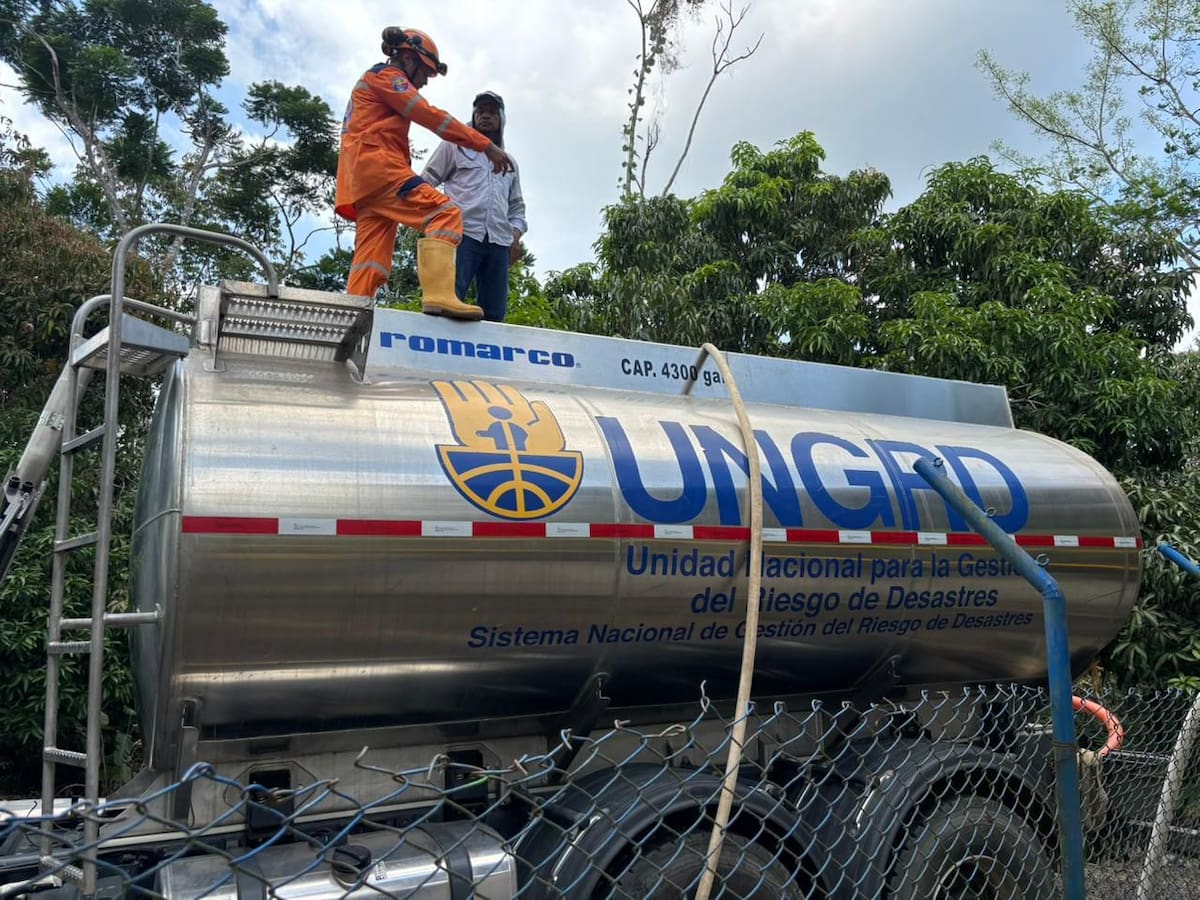 Más de 2.400 familias reciben agua potable tras inundaciones en Tierralta, Córdoba