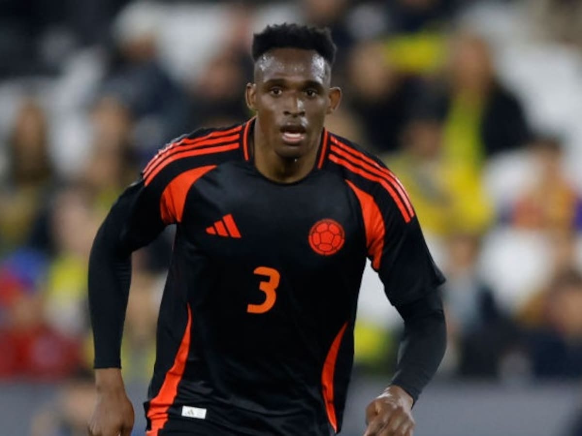 Equipo de la Premier League va en serio por Jhon Lucumí: presentó oferta oficial al Bolonia