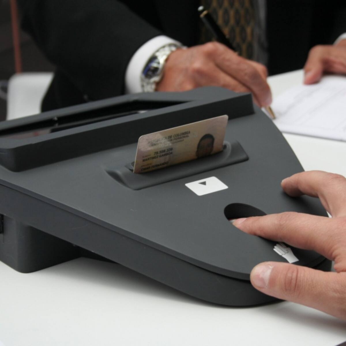 ¿En qué consiste y cómo va a funcionar el voto electrónico mixto para las elecciones?