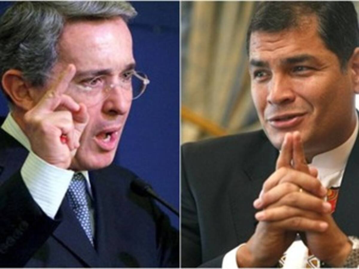 Ecuador rechaza ‘intenciones’ del expresidente Uribe de intervenir en su país