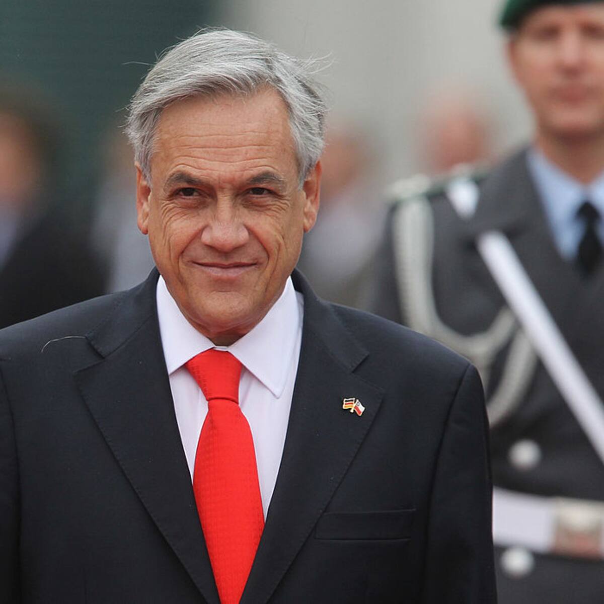 Piñera jamás habría tomado riesgos innecesarios: asesor de seguridad aérea