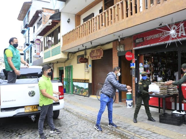 Antioquia compra ayudas a pequeños comerciantes locales