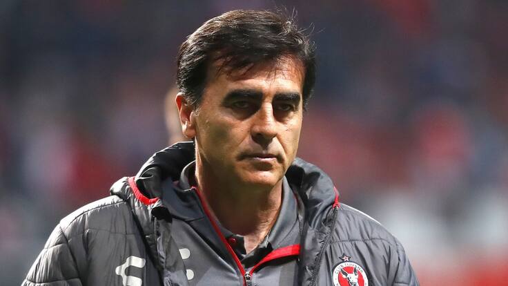 "Edwin Cardona tiene condiciones para volver a Boca": G. Quinteros